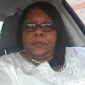 Meet your Posher, Lorrie